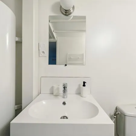 Appartement Chic Apart With Terrace *